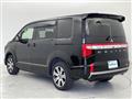 2021 Mitsubishi Delica D5