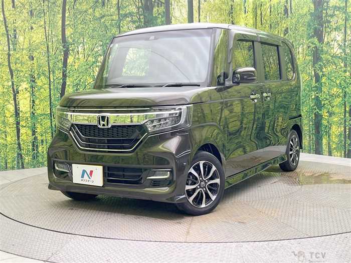 2017 Honda N BOX