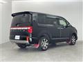 2022 Mitsubishi Delica D5