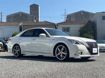 2013 Toyota Crown Hybrid