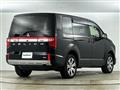 2021 Mitsubishi Delica D5
