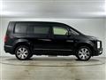 2021 Mitsubishi Delica D5