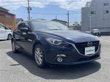 2015 Mazda Axela