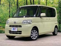 2010 Daihatsu Tanto