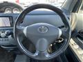 2013 Toyota Sienta