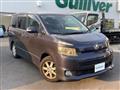 2009 Toyota Voxy