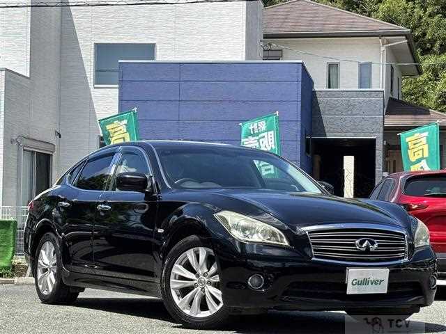 2010 Nissan Fuga