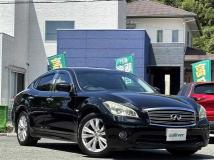 2010 Nissan Fuga