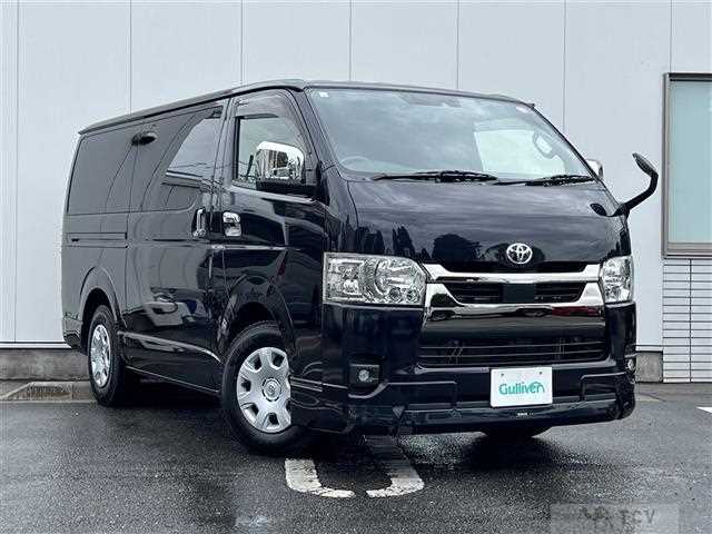2022 Toyota Hiace Van