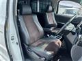 2013 Toyota Alphard