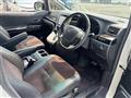 2013 Toyota Alphard