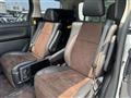 2013 Toyota Alphard