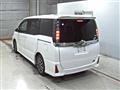 2014 Toyota Voxy