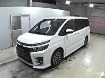 2014 Toyota Voxy
