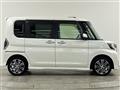 2017 Daihatsu Tanto