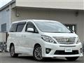 2013 Toyota Alphard