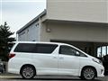 2013 Toyota Alphard