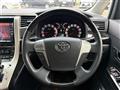 2013 Toyota Alphard
