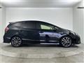 2016 Toyota PRIUS α