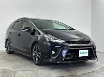 2016 Toyota PRIUS α