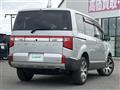 2019 Mitsubishi Delica D5