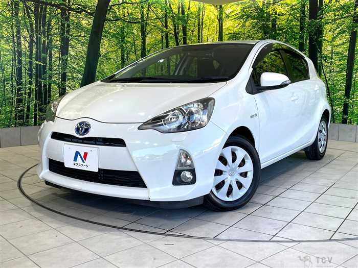 2013 Toyota AQUA