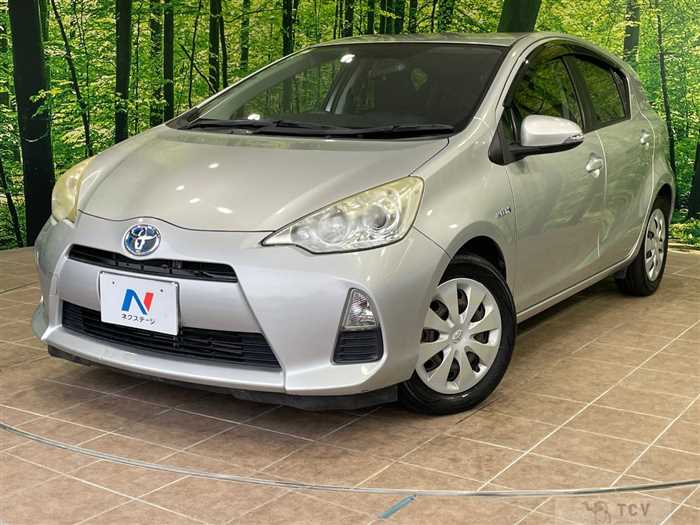 2013 Toyota AQUA