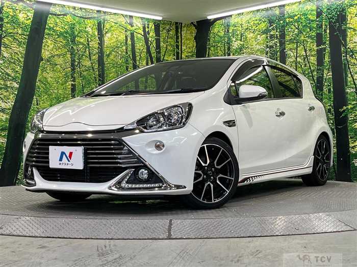 2016 Toyota AQUA