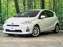 2013 Toyota AQUA