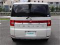 2018 Mitsubishi Delica D5