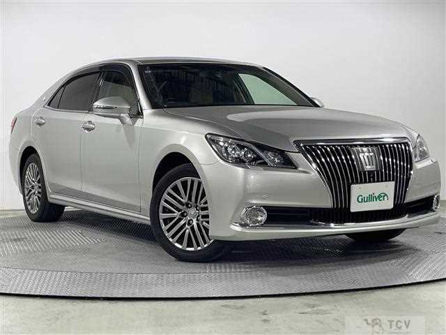 2015 Toyota Crown Majesta