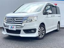 2013 Honda Step WGN