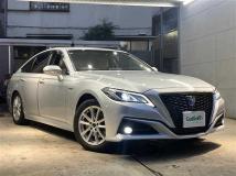 2018 Toyota Crown Hybrid