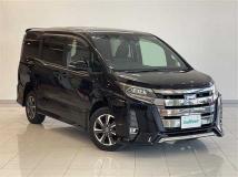 2017 Toyota Noah