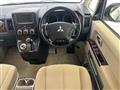 2012 Mitsubishi Delica D5