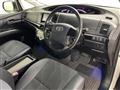 2016 Toyota Estima
