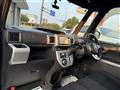 2015 Daihatsu WAKE