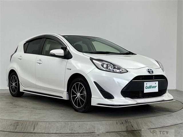 2017 Toyota AQUA