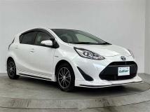 2017 Toyota AQUA