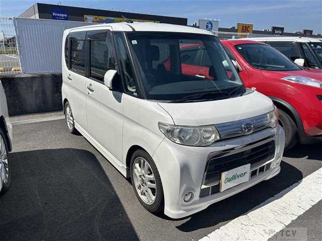 2011 Daihatsu Tanto