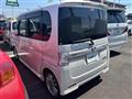2011 Daihatsu Tanto