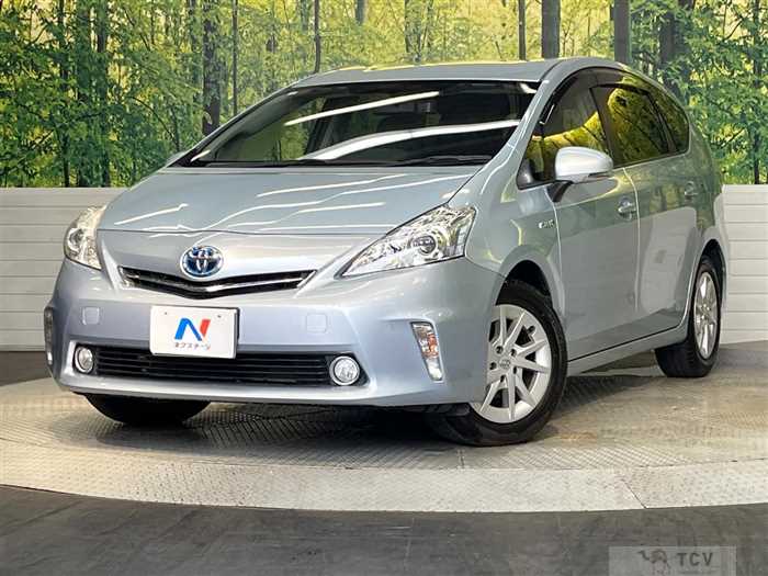 2012 Toyota PRIUS α