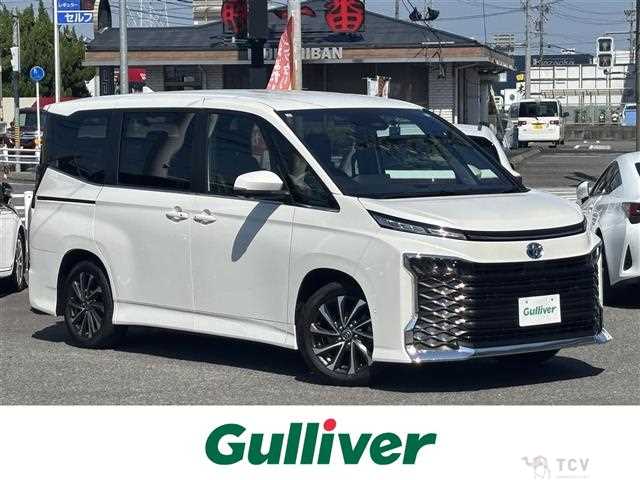 2025 Toyota Voxy