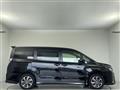 2017 Toyota Voxy