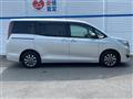 2017 Toyota Esquire
