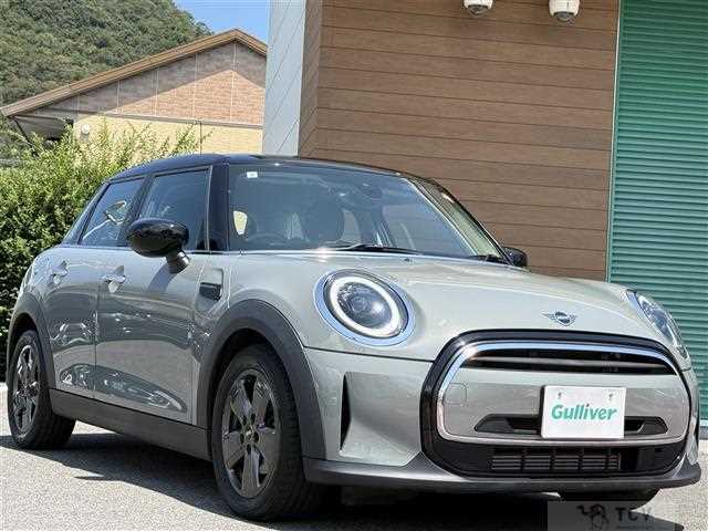 2021 BMW MINI