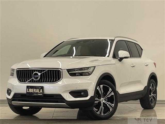 2022 Volvo XC40