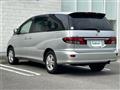 2005 Toyota Estima T