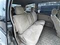 2005 Toyota Estima T