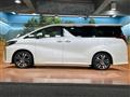 2022 Toyota Alphard
